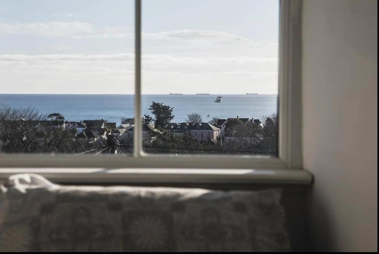 Falmouth Townhouse With Panoramic Sea View Terrace Exterior photo